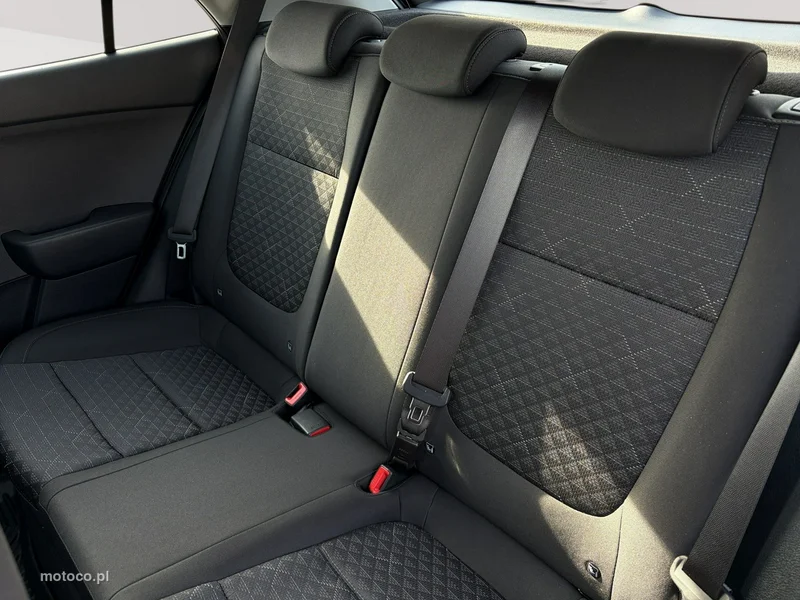 Kia Rio 23