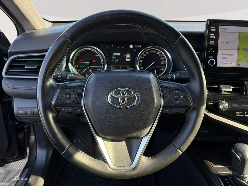 Toyota Camry XV70 15