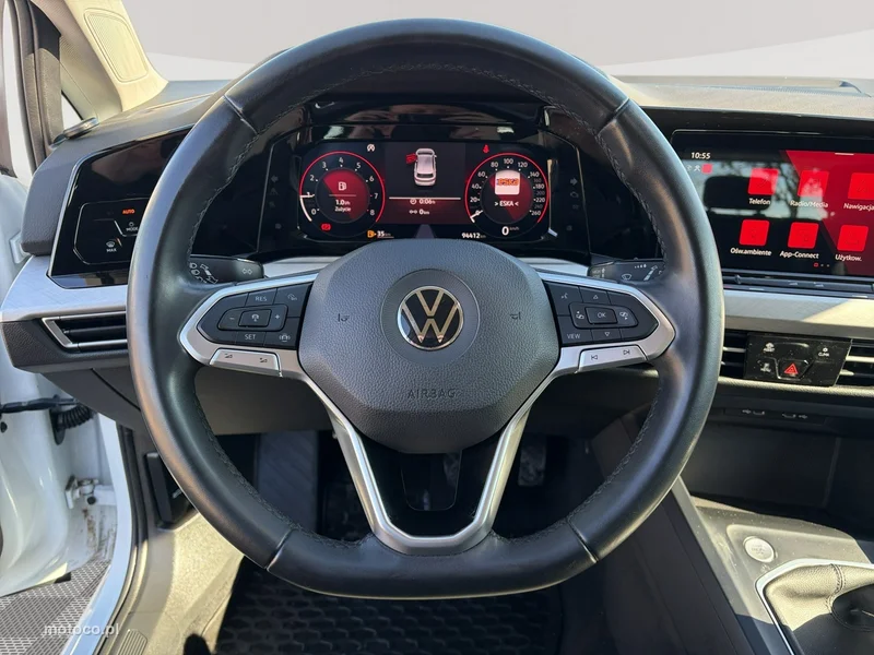 Volkswagen Golf VIII 14