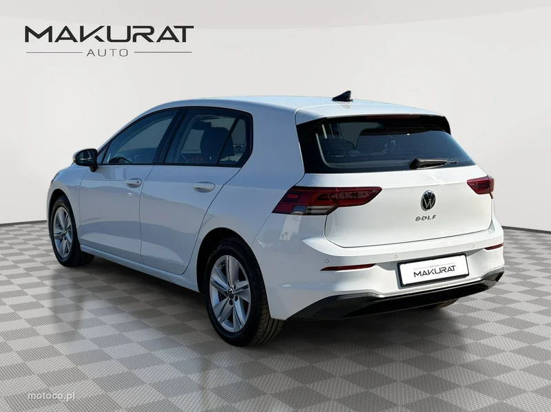 Volkswagen Golf VIII 3