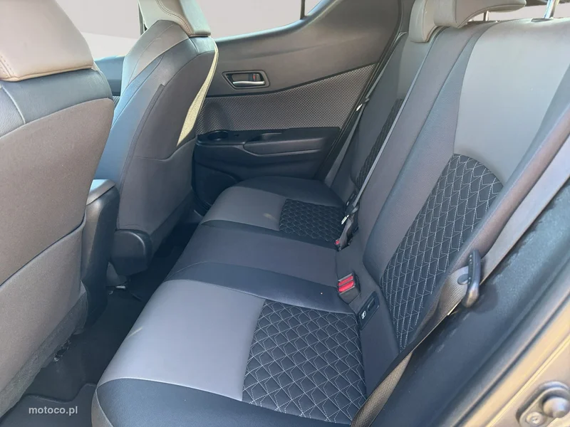 Toyota C-HR AX10 22