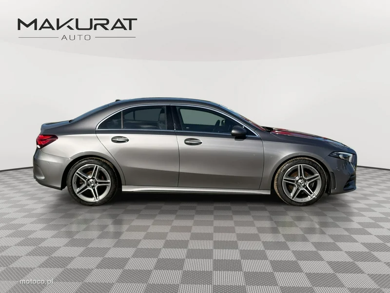 Mercedes-Benz Klasa A W177 A 200 8