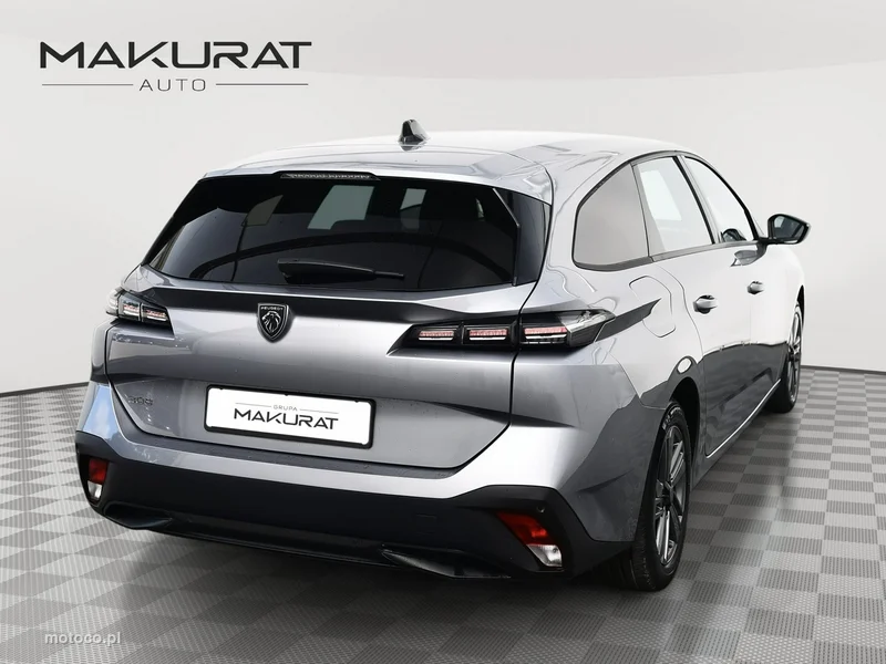 Peugeot 308 4