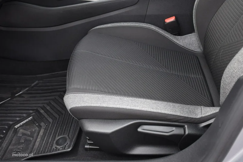 Peugeot 308 9
