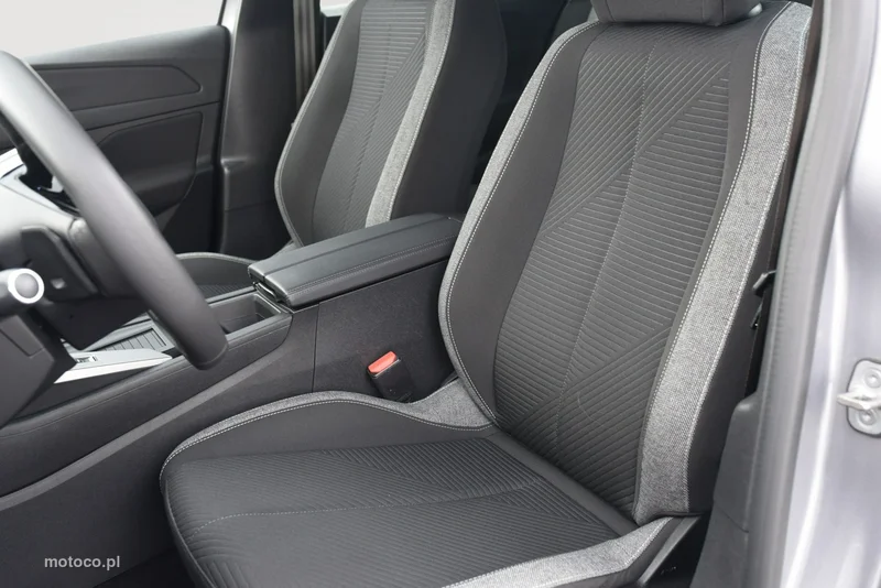 Peugeot 308 10