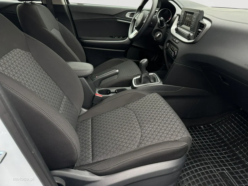 Kia Cee'd 22