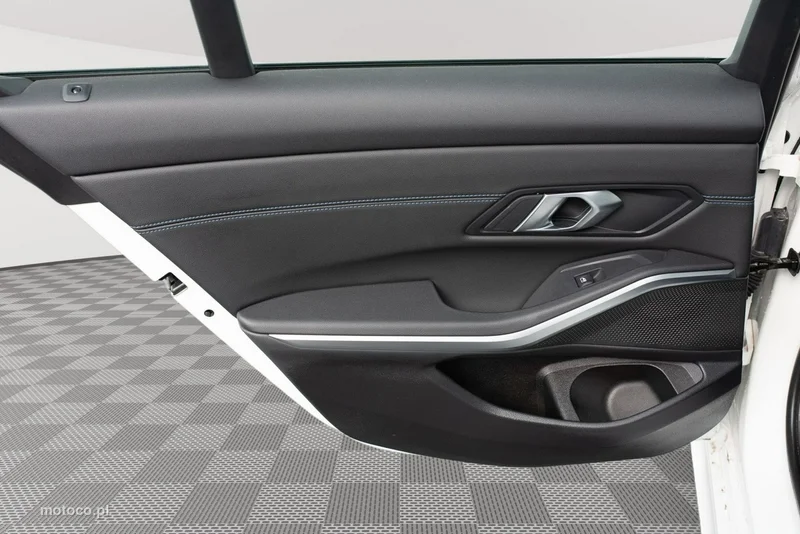 BMW Seria 3 G20 318 21