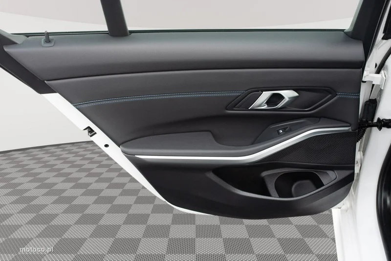 BMW Seria 3 G20 318 21