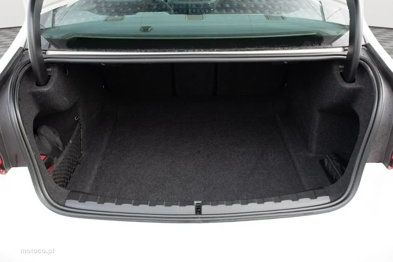 BMW Seria 3 G20 318 24