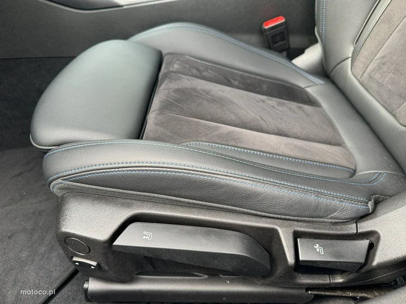 BMW Seria 3 G20 318 12