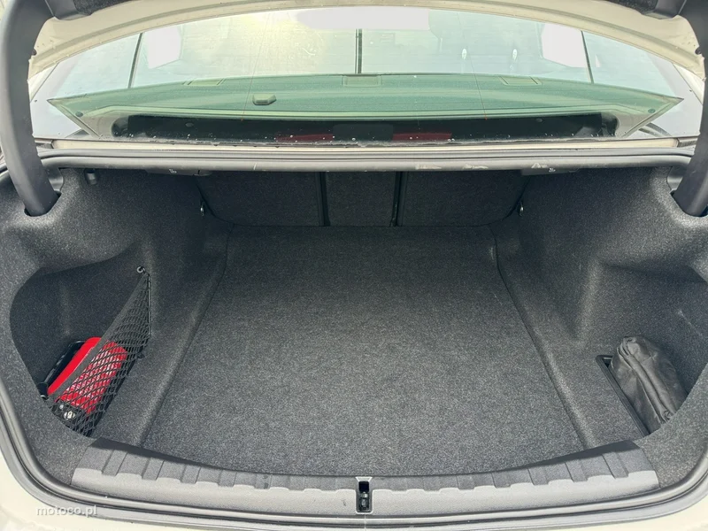 BMW Seria 3 G20 318 23