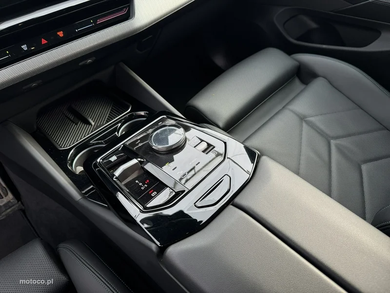 BMW Seria 5 G60 520 19