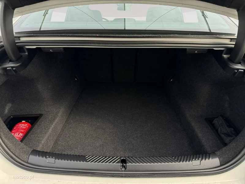 BMW Seria 5 G60 520 23
