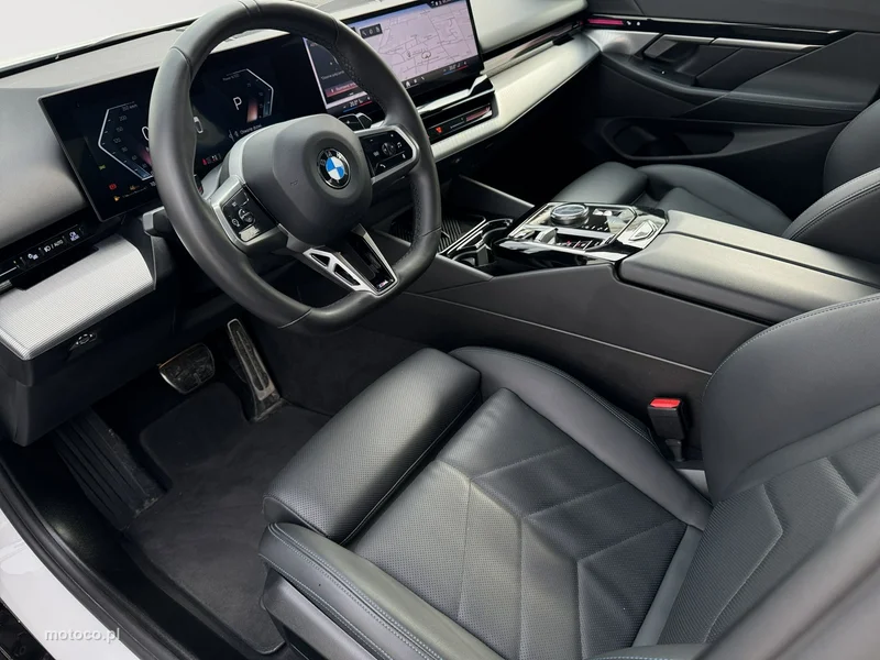 BMW Seria 5 G60 520 7
