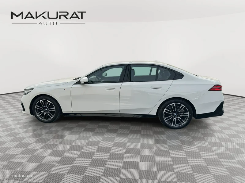 BMW Seria 5 G60 520 9