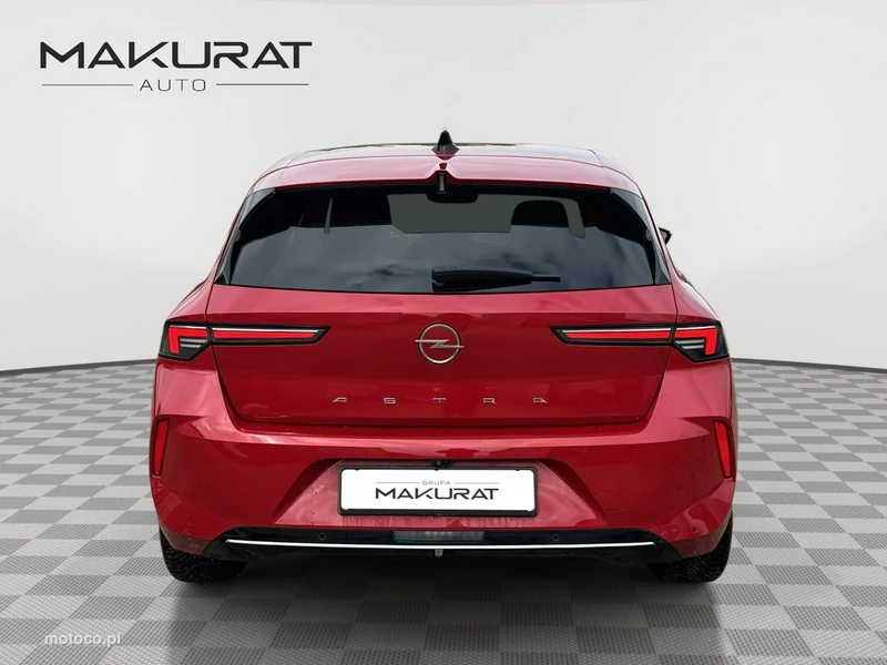 Opel Astra L 6