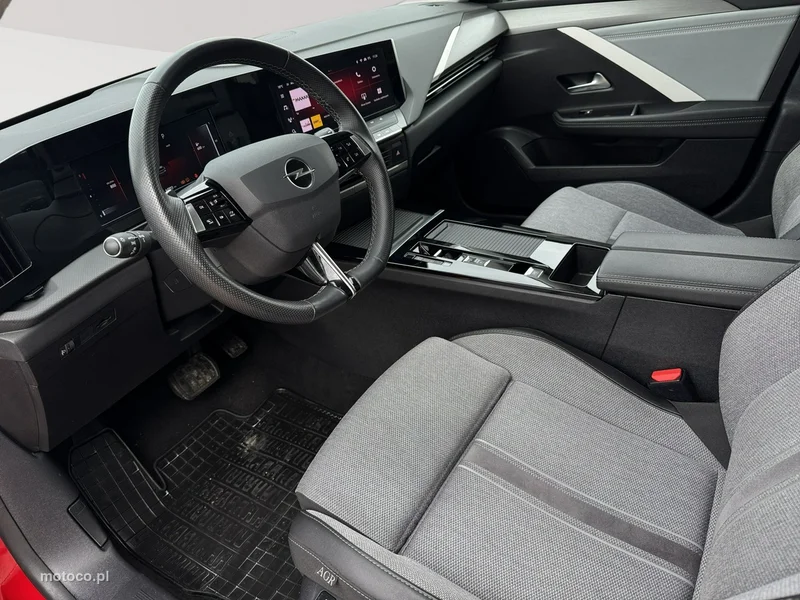 Opel Astra L 7