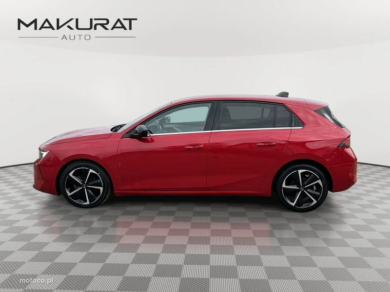 Opel Astra L 9