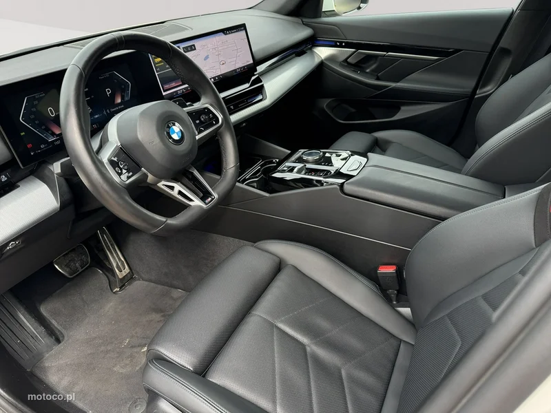 BMW Seria 5 G60 520 7