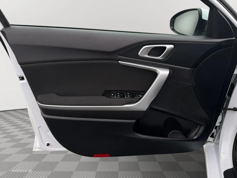 Kia Cee'd 10