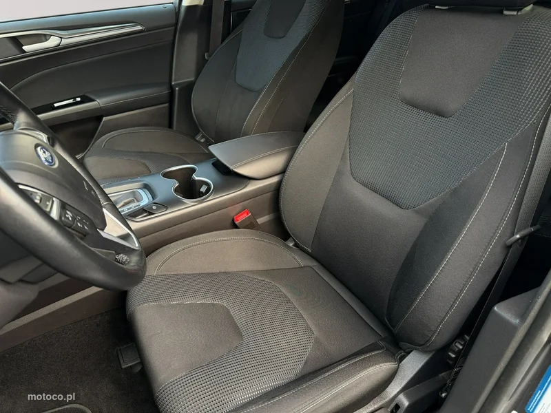Ford Mondeo V 12