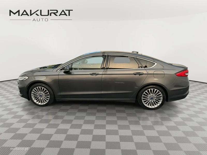Ford Mondeo V 9