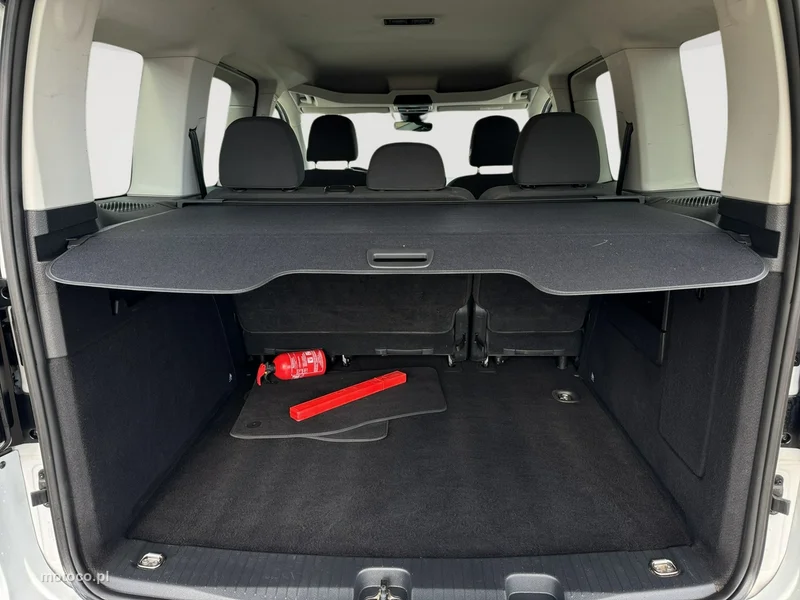 Ford Tourneo Connect 25