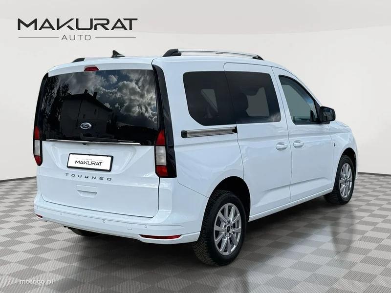 Ford Tourneo Connect 4
