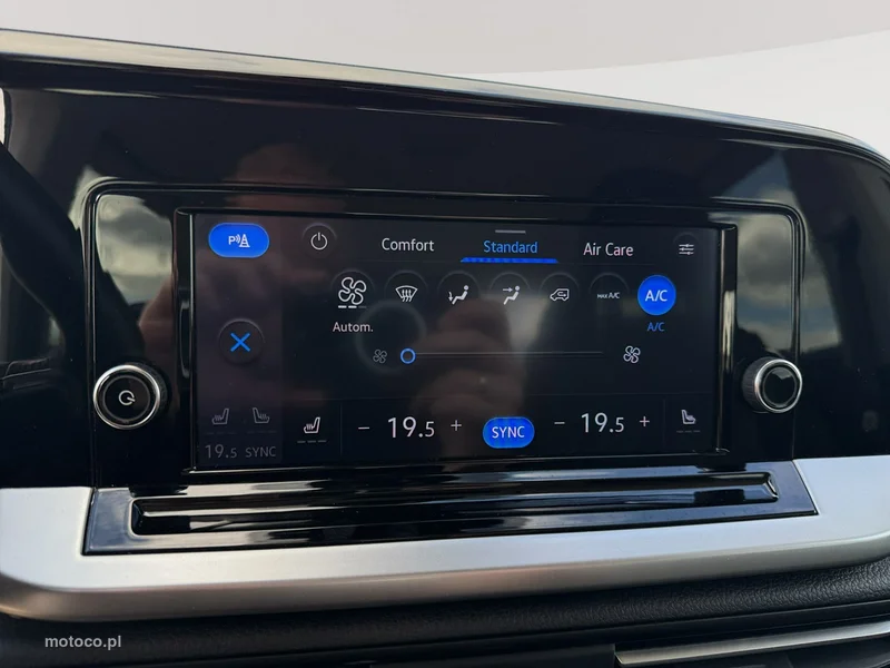 Ford Tourneo Connect 15