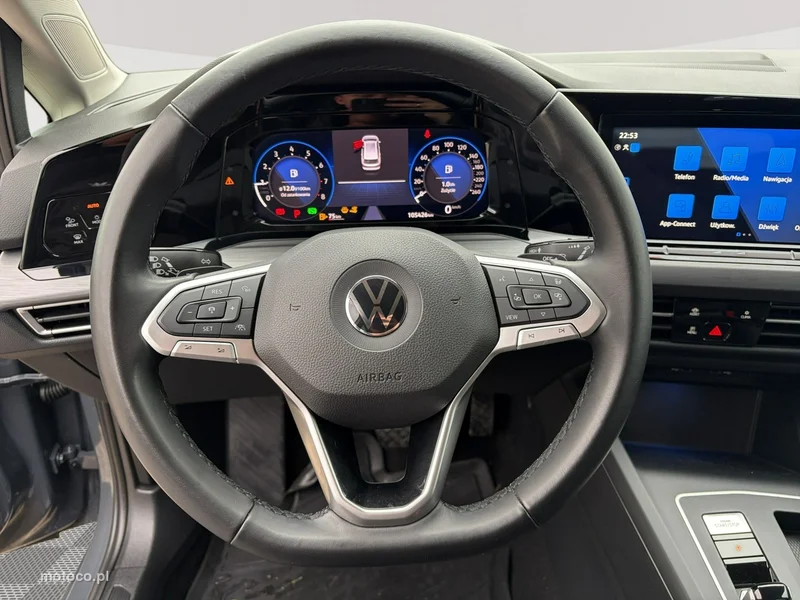 Volkswagen Golf VIII 14