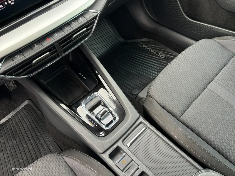 Skoda Octavia IV 19