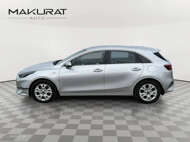 Kia Cee'd 9