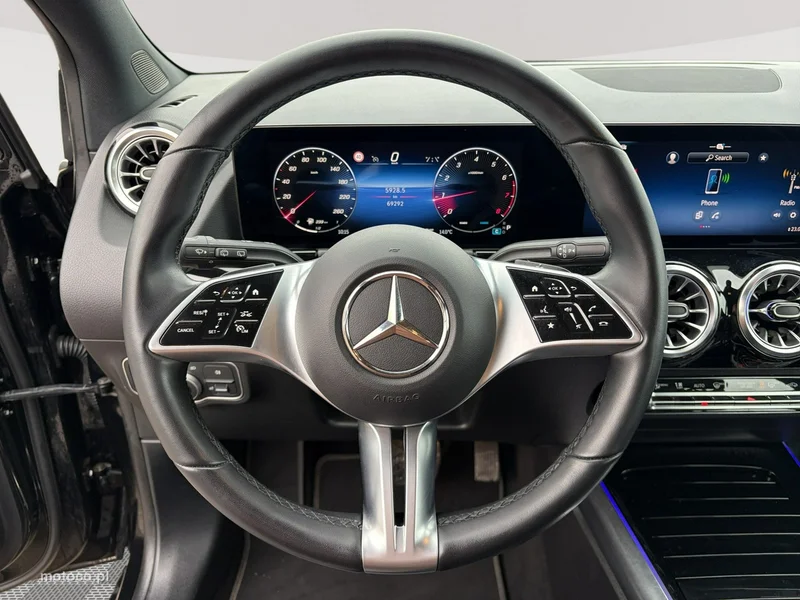 Mercedes-Benz Klasa B W247 B 200 13