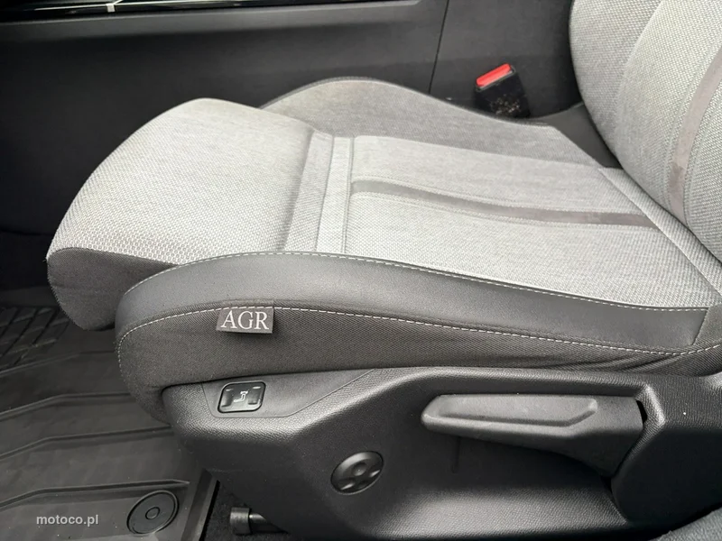 Opel Astra L 12