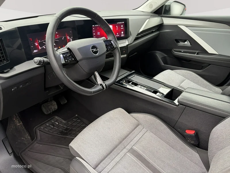 Opel Astra L 7