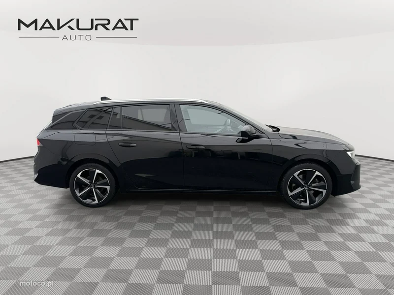 Opel Astra L 8