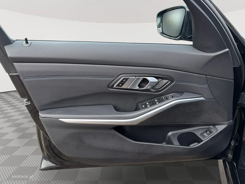BMW Seria 3 G20 320 10