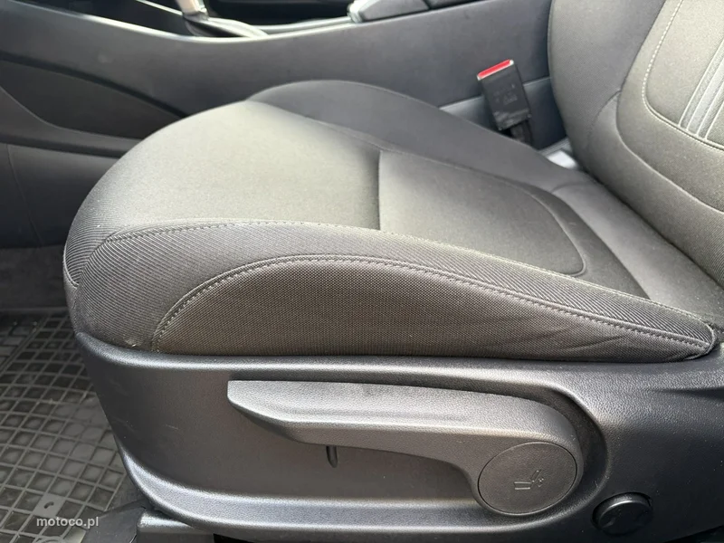Hyundai TUCSON 12