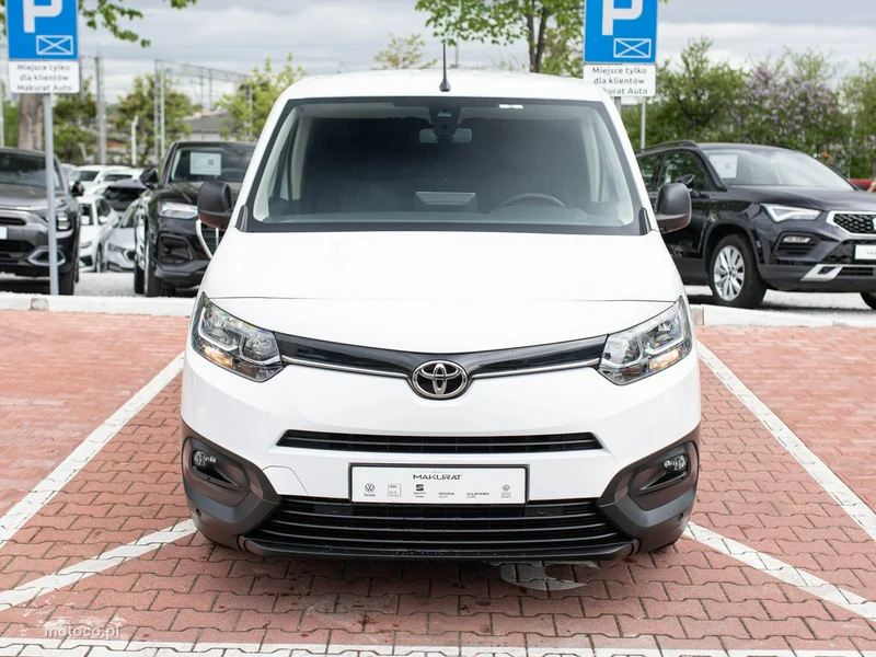 Toyota Proace City 7