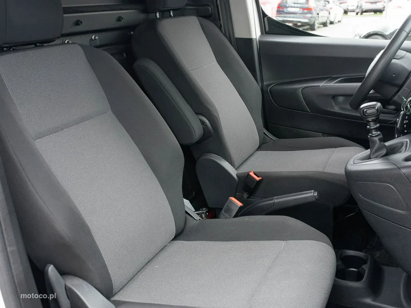 Toyota Proace City 25