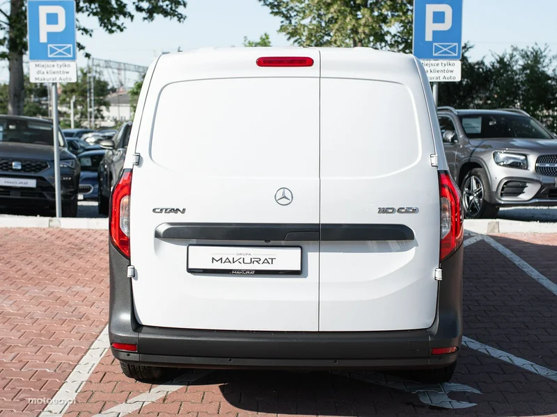 Mercedes-Benz Citan 8