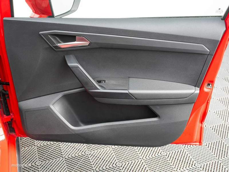 Seat Arona 24