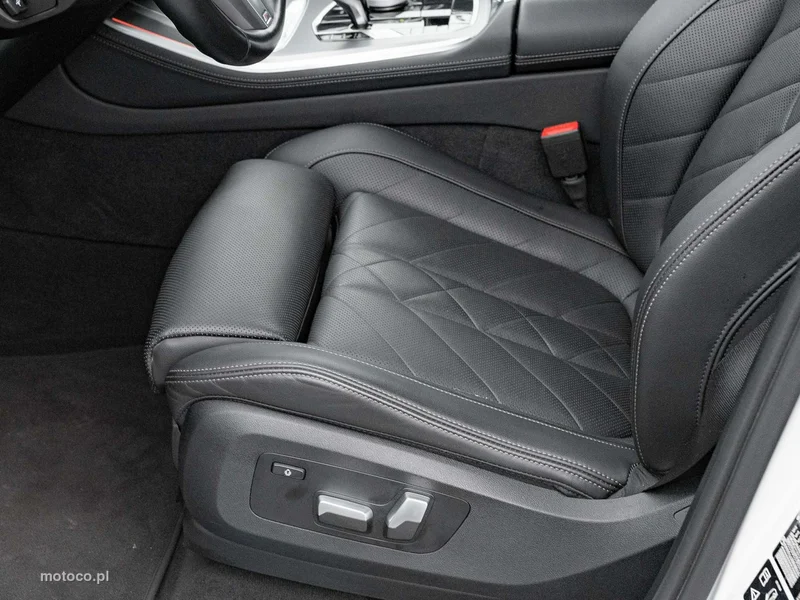 BMW X5 G05 12
