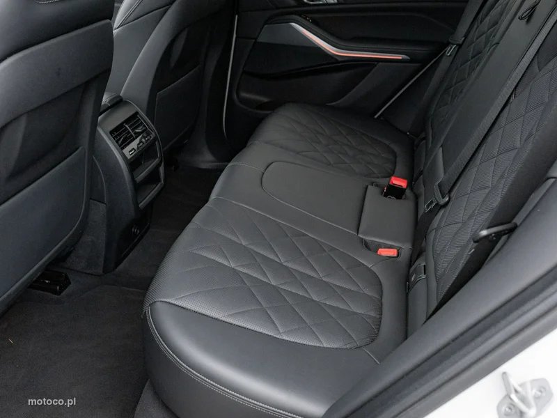 BMW X5 G05 24