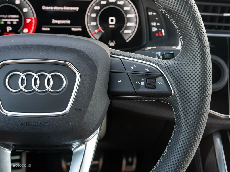 Audi SQ8 16