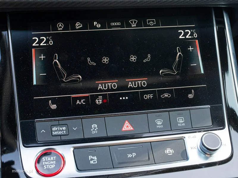 Audi SQ8 19
