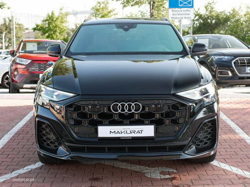 Audi SQ8 8