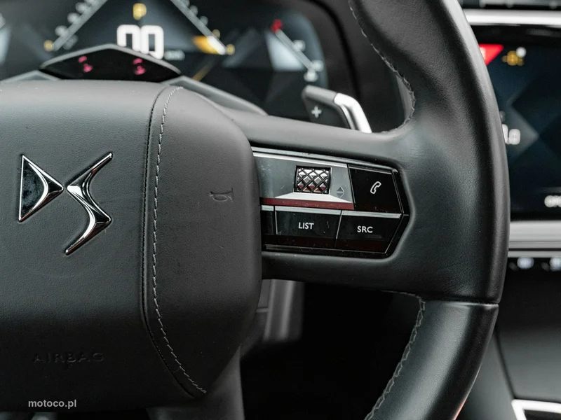 DS Automobiles DS 7 Crossback 17
