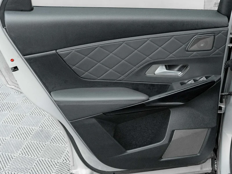 DS Automobiles DS 7 Crossback 27