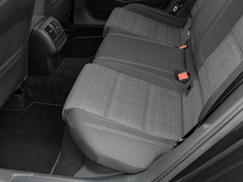 Volkswagen Passat B8 23